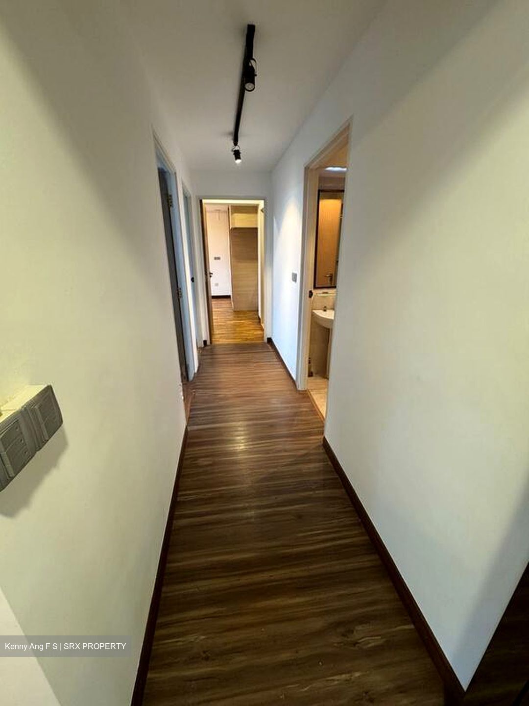 Blk 477A Hougang Capeview (Hougang), HDB 5 Rooms #504385731